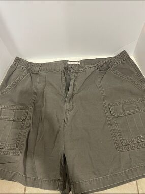 Savane Olive Green Cargo Shorts with Patch Pockets Size 42